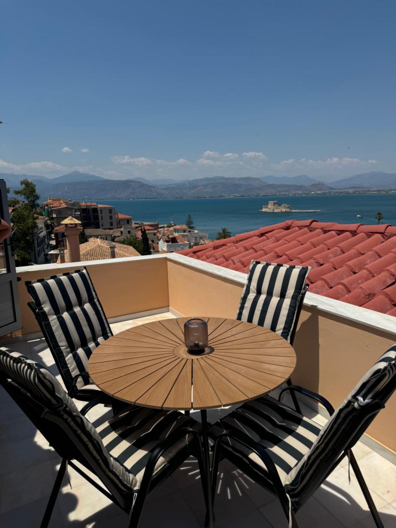 S&F Luxury Apartment Nauplion Zewnętrze zdjęcie